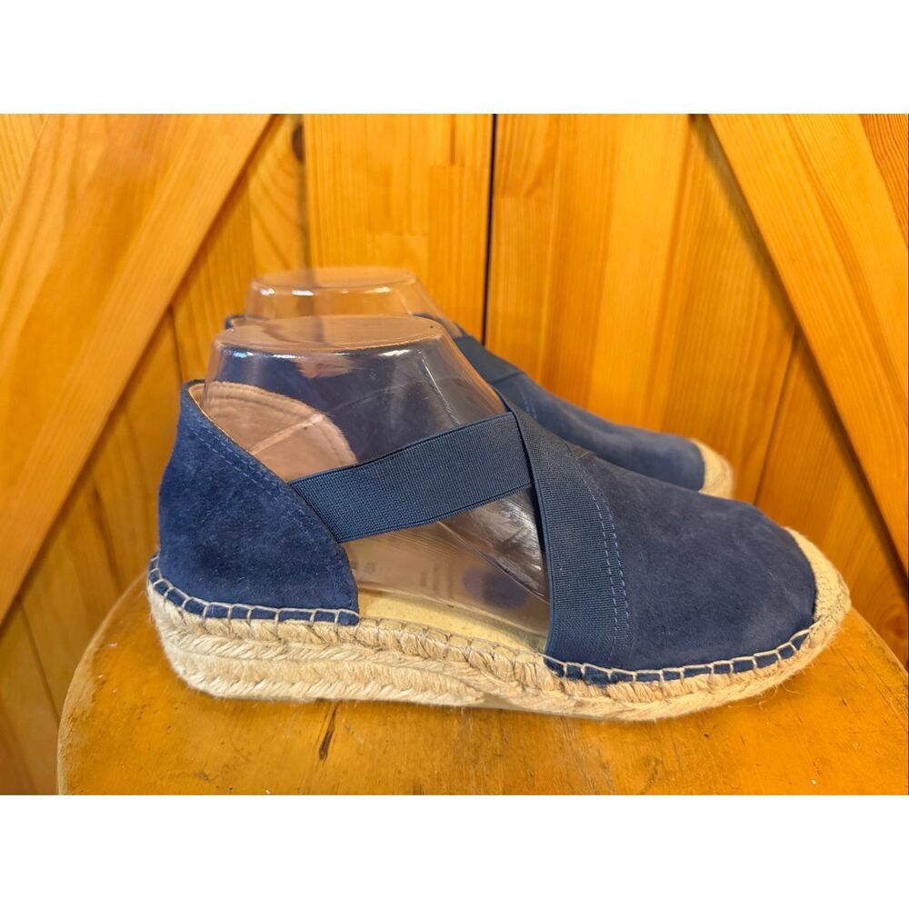 Fabiolas Suede Espadrille Sandal Size 7.5 Blue